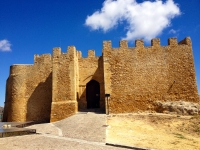 Naro - Castle and clouds