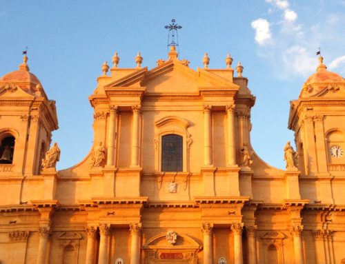 Syracuse and Noto: a voyage through the Greek history and baroque towns
